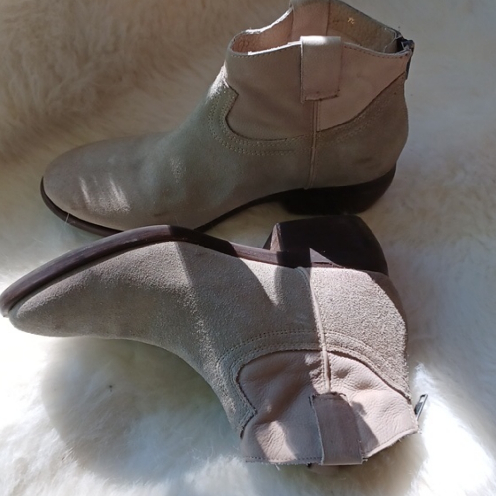 Steve Madden boots.